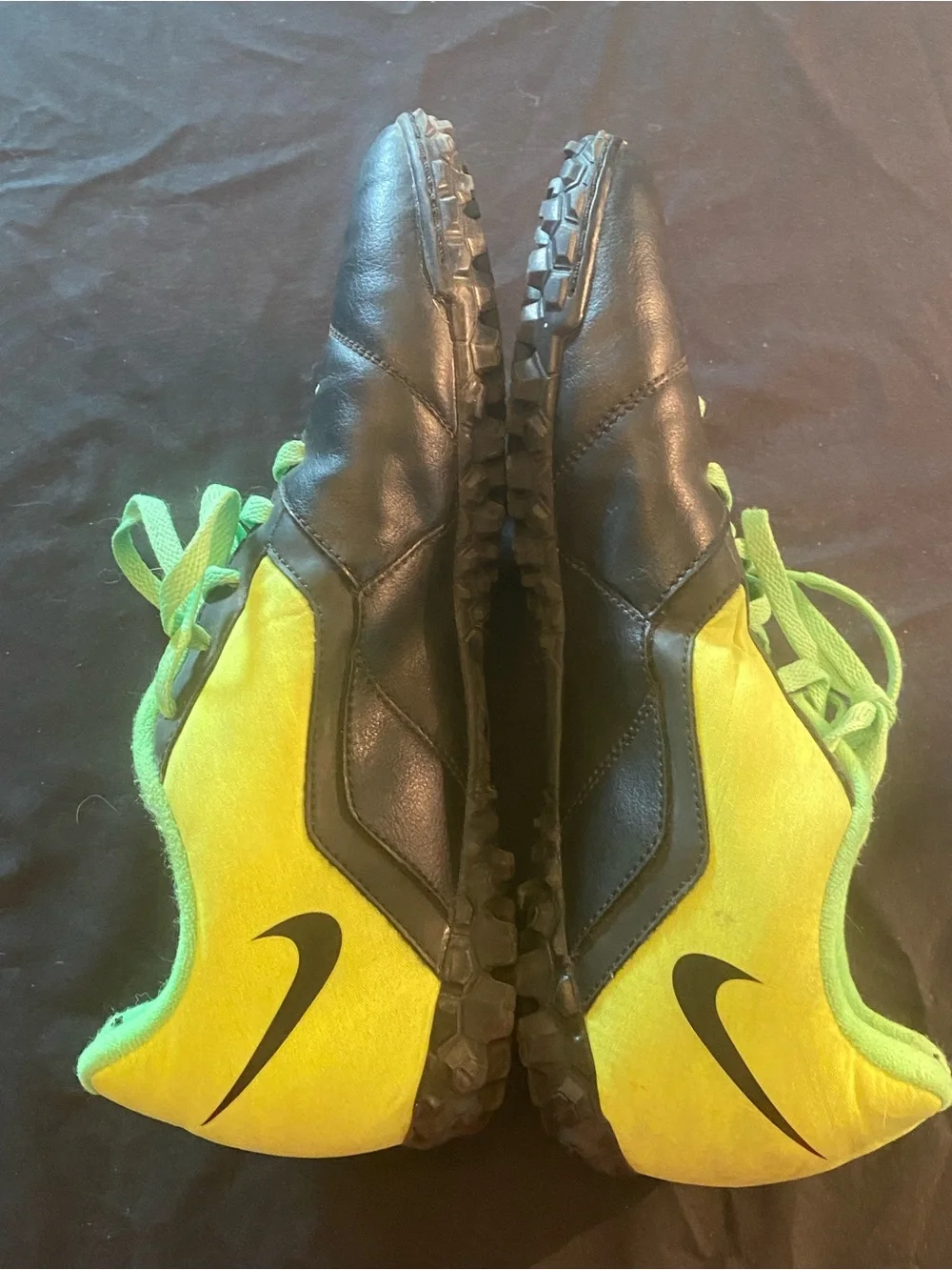 Nike Bomba II TF turf men’s size 8 Soccer Sneakers in Black & Neon Green